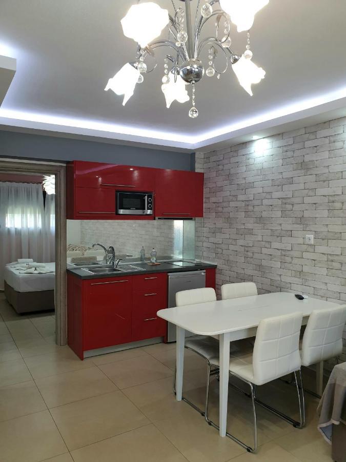 Iros Apartment Неа-Перамос Экстерьер фото